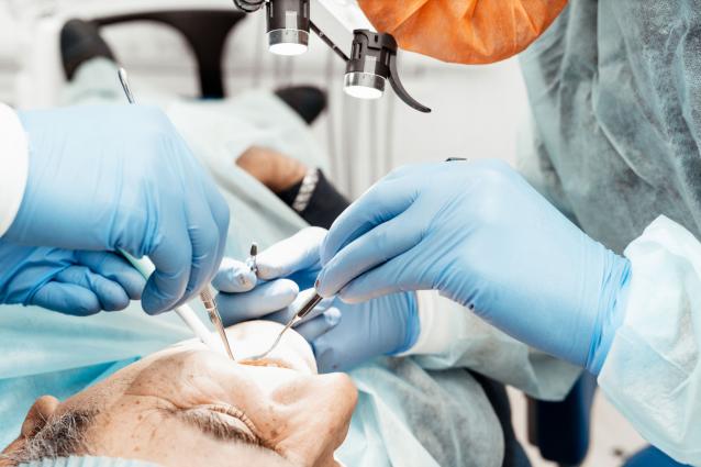 Erfahrung mit der Narkose beim Zahnarzt – ein Patient, der große Angst vorm Zahnarzt hatte, berichtet!
